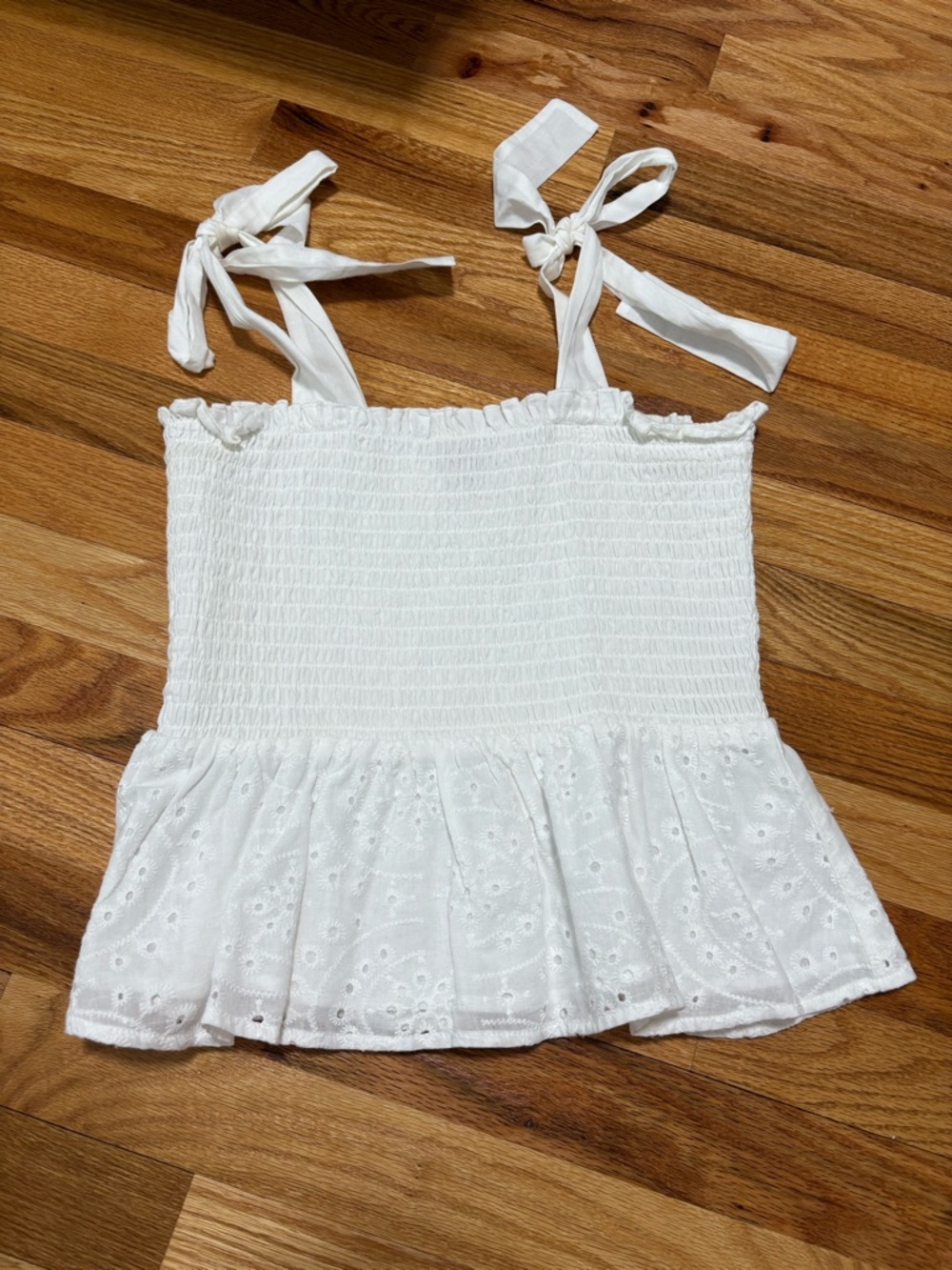 (Never before worn) Francesca's White Smocked Eyelet Tie-Strap Camisole